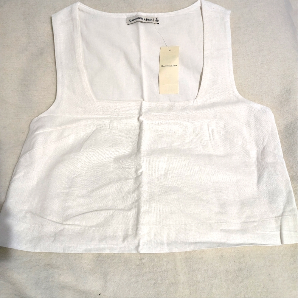 Abercrombie & Fitch NWT